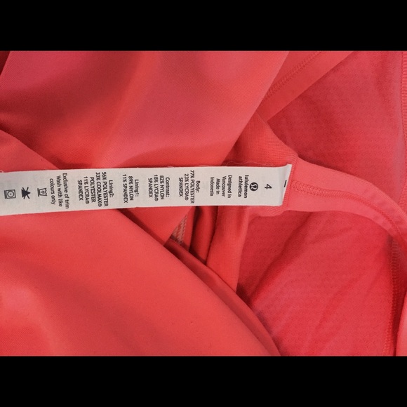 Lululemon Wrap It Up Tank - Picture 4 of 4